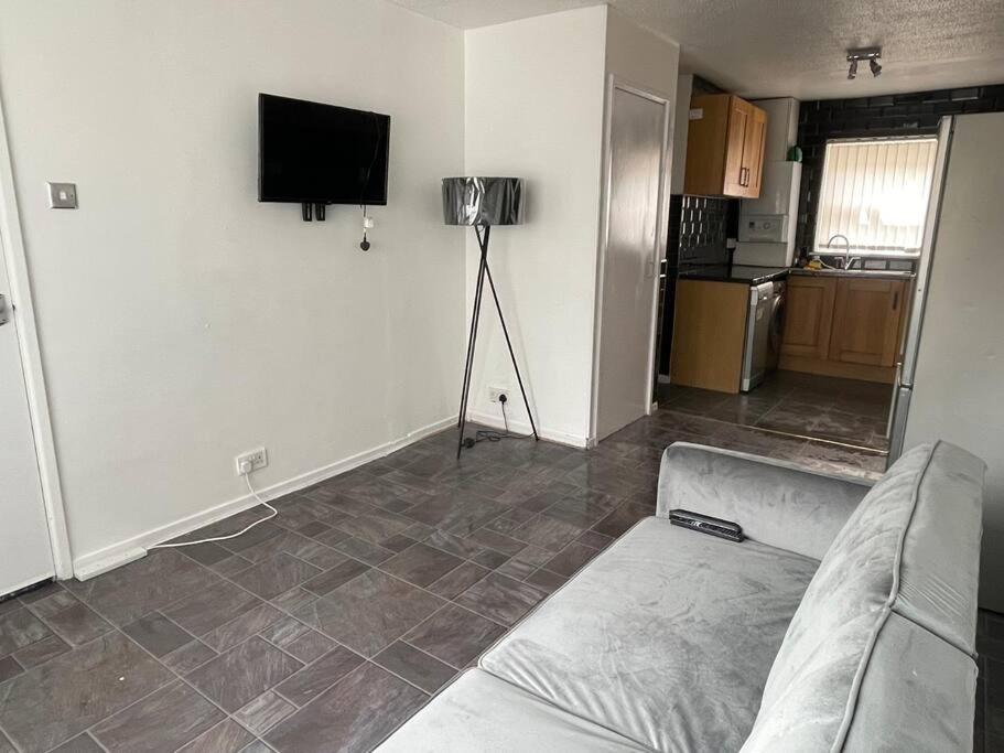 New! 4 Bedroom London House With Garden And Lawn Londres Exterior foto